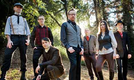 Flogging Molly in der 3Olympia Theatre Tickets
