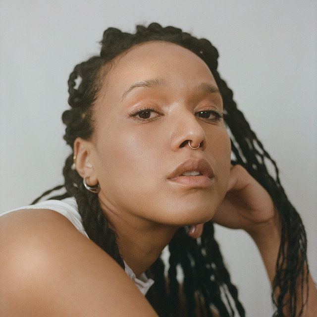 Becky Sikasa at The Caves Edinburgh Tickets