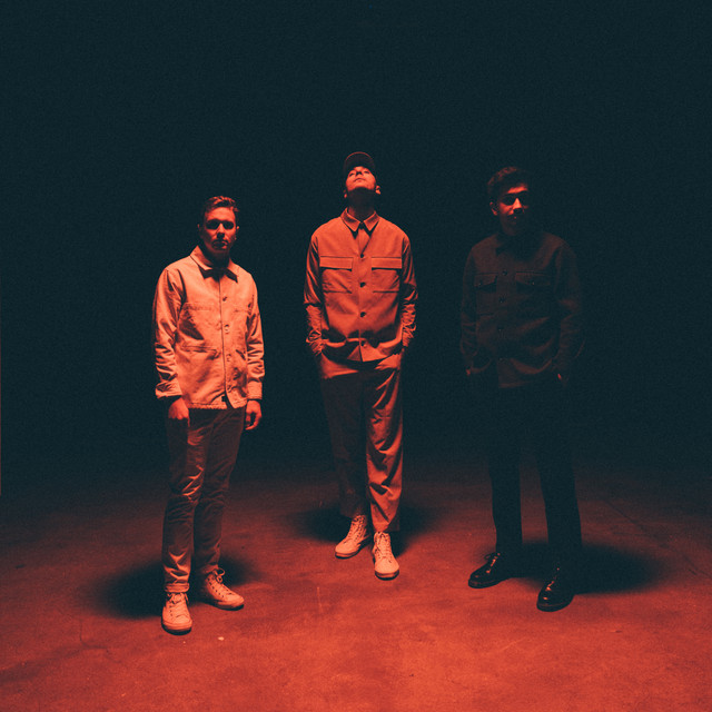 Billets Colours In The Street