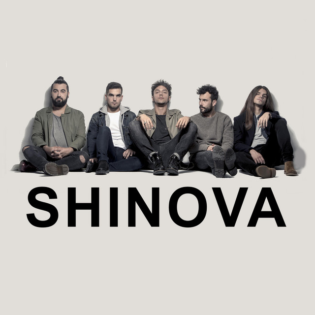 Shinova in der La Riviera Tickets