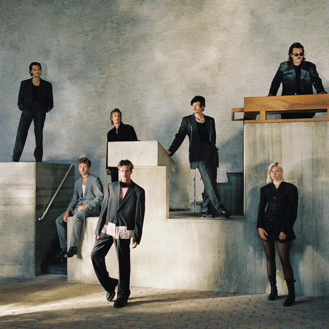 Son Mieux at TivoliVredenburg Tickets