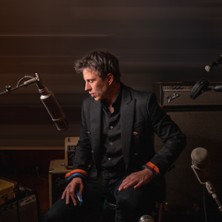 Charles Pasi al Train Theatre Tickets