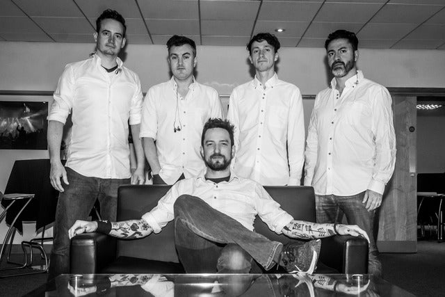 Frank Turner and The Sleeping Souls in der 013 Tickets