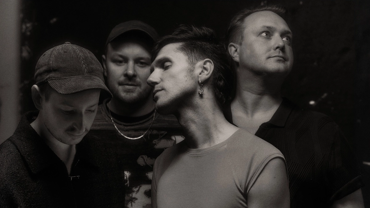 Low Island en Prachtwerk Tickets