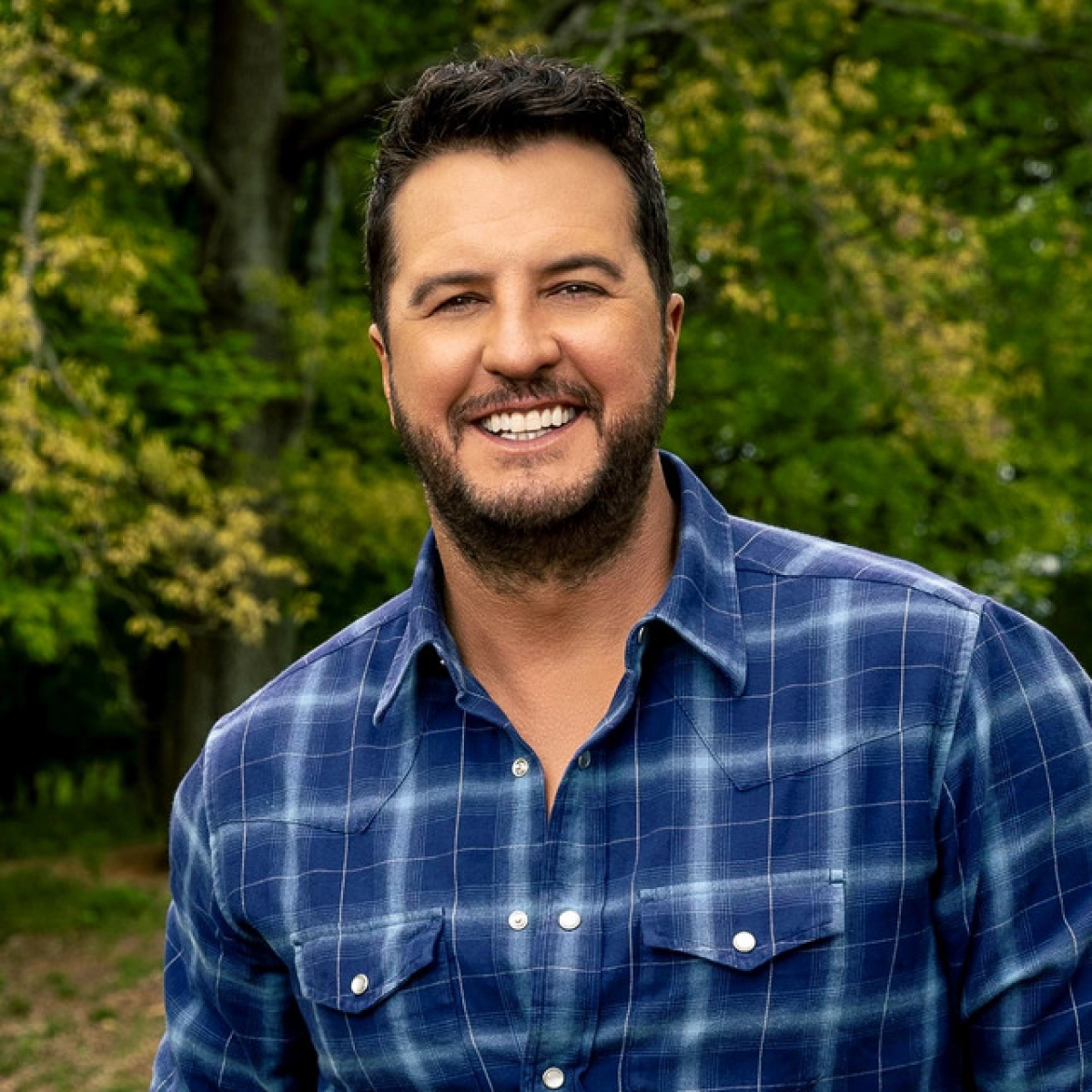 Luke Bryan at Budweiser Stage Tickets