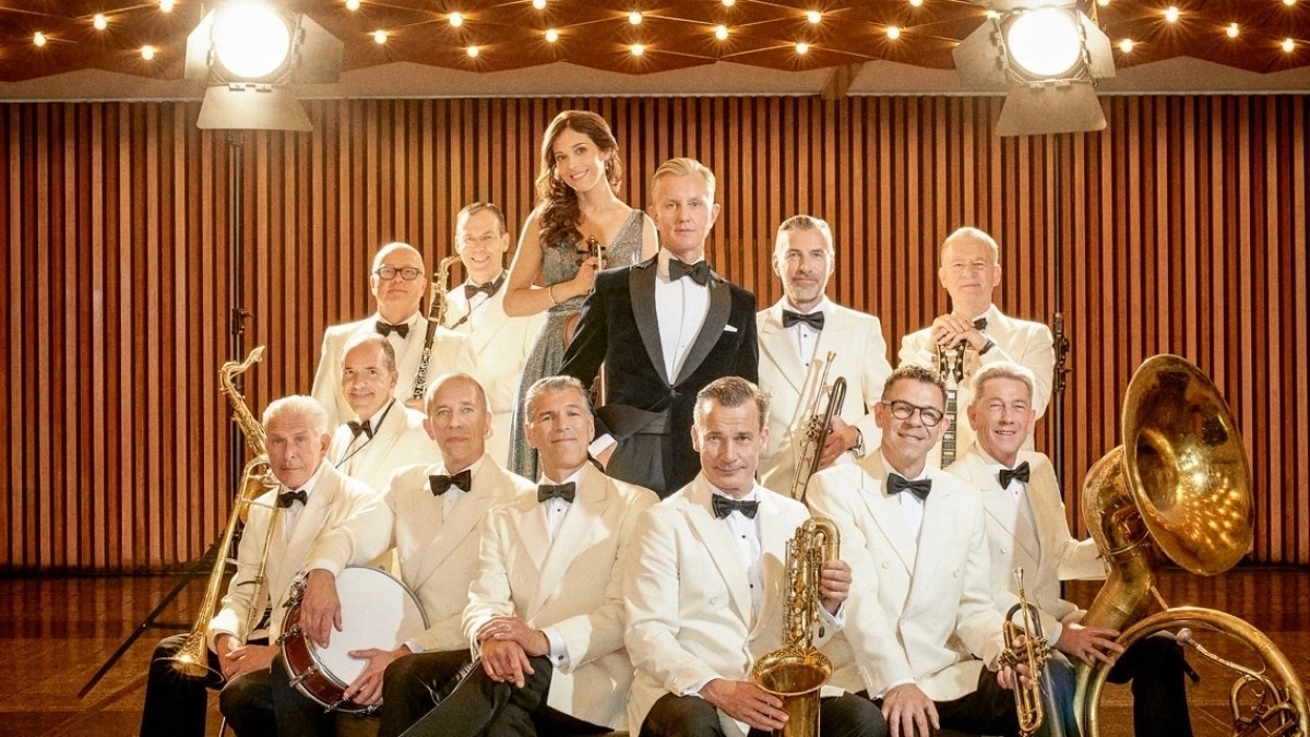 Max Raabe - Palast Orchester at Meistersingerhalle Nürnberg Tickets
