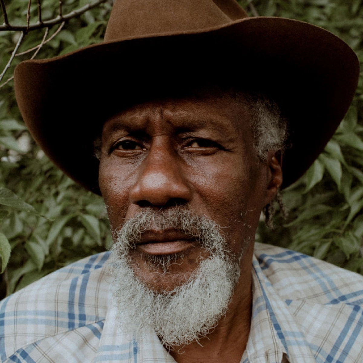 Robert Finley at Chateau Rouge Tickets